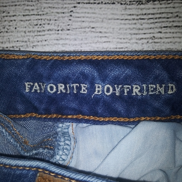 American Eagle Outfitters Boyfriend Jeans. Size 0 - Picture 5 of 5